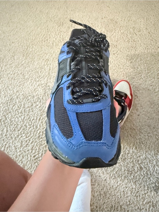 Nike Vomero 5 blue and black main image 7